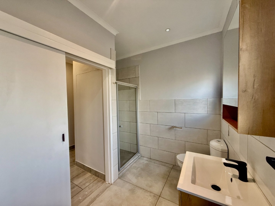 To Let 3 Bedroom Property for Rent in Melodie North West